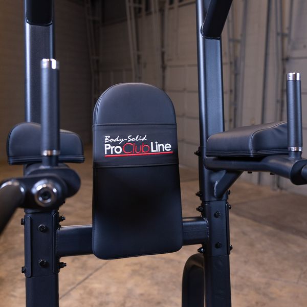 Pro Clubline Vertical Knee Raise Chin Dip
